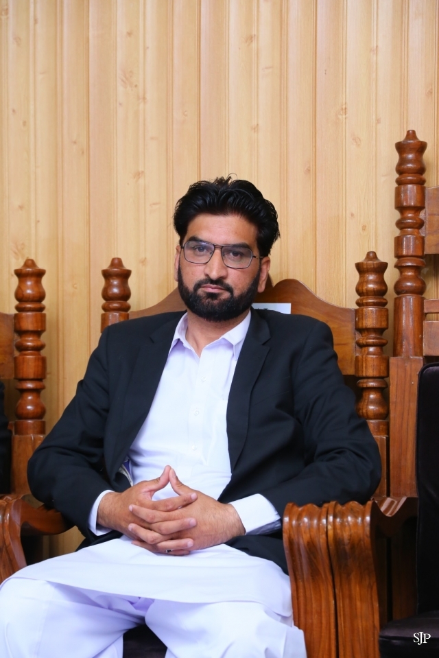 Mr. ABRAR AHMED Advocate